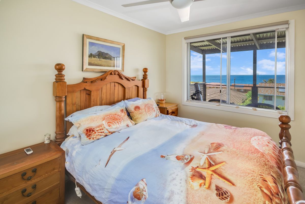 48 Sunset Boulevard, Kianga