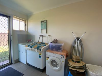 9 Limpus Street, Urangan