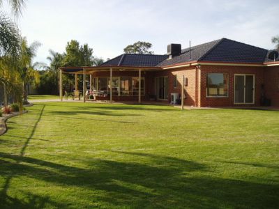 27 ROVIRAS ROAD, Cohuna