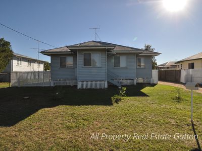 73 Old College Road, Gatton