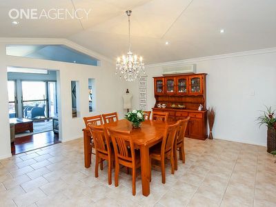 5 Woongoolbver Ct, River Heads
