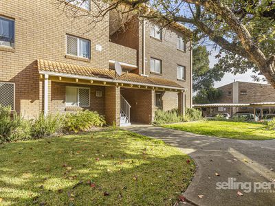 7 / 196 Railway Parade, West Leederville