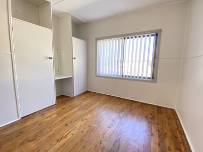 4 / 19 View Street, Lake Illawarra