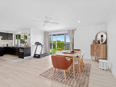 6 Chusan Place, Forster