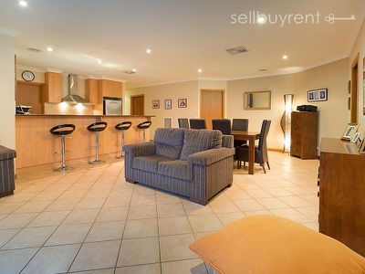 1 SARAH COURT, Wodonga