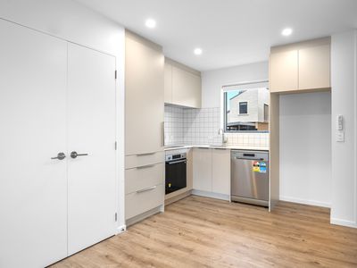 10 / 176 England Street, Linwood