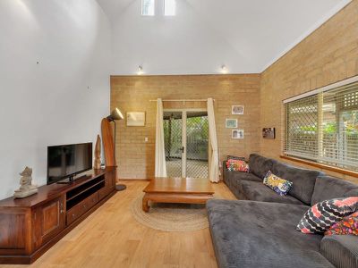 30 Lyndhurst Grove, Tewantin