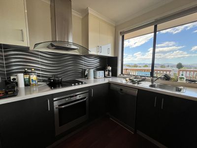 6 Chester Court, Chigwell