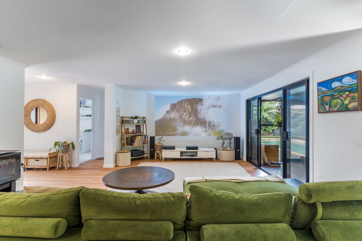6 Lakeside Way, Lennox Head
