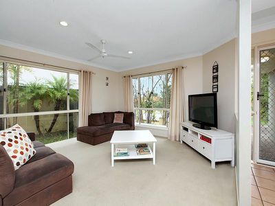 19 Raven Way, Noosaville
