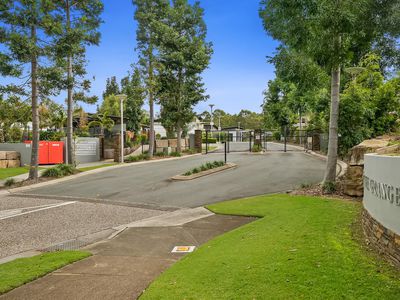 30 / 99 Brookwater Drive, Brookwater