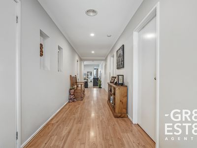 6 Mercy Court, Narre Warren South