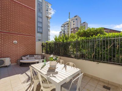 409 / 41 Refinery Drive, Pyrmont