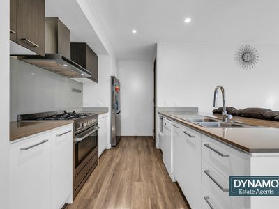 556 Grand Boulevard, Craigieburn