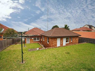 1 / 90 Cowper Street, Warrawong