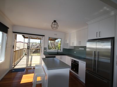 32 Lyons Street, Somerset