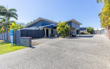 2 / 36 SLATER AVENUE, Blacks Beach
