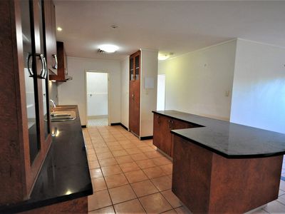 27 Koolyoo Street, Newman