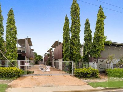 13 / 23-25 Echlin Street, West End