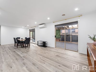 11 Muscari Drive, Pakenham