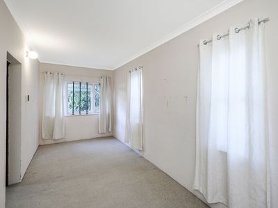33 Robert Street, Como