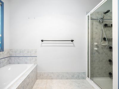 5 Coorumbena Crescent, Morphett Vale