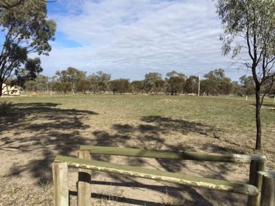 6511 Swan Hill Road, Moulamein