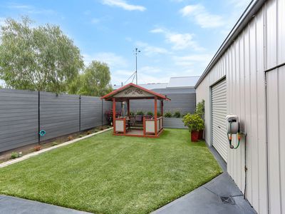 3 Regent Street, Whittington