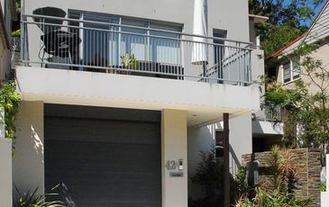 42a Pauling Avenue, Coogee