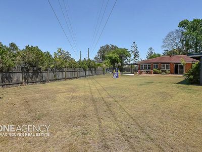 46 Randwick St, Durack