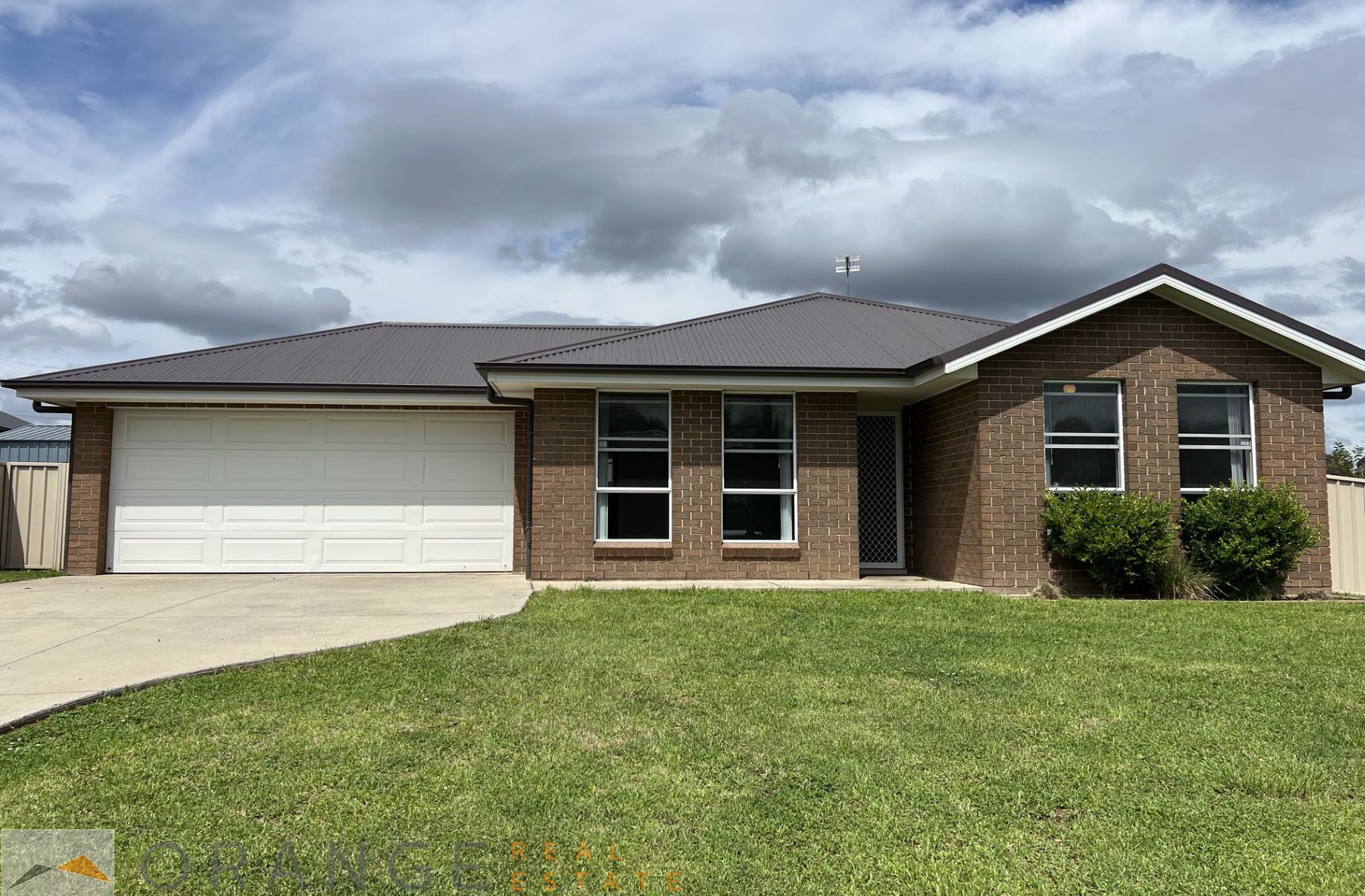 12 Mulhall Place, Orange Orange Real Estate