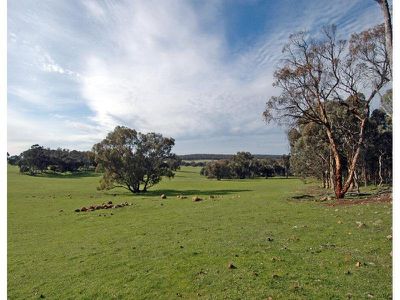 1 / Pike Road, Brookton