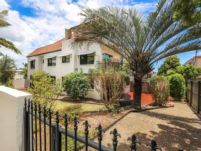 7 / 12-14 Lindsay Street, Alexandra Headland
