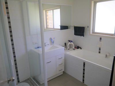 14330 D'Aguilar Highway, Nanango