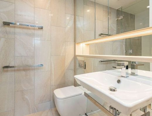Furnished Apartment - Walk to Southbank image 7