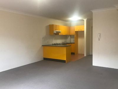 12 / 50 Forsyth Street, Kingsford