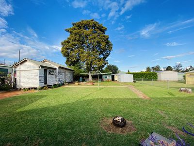 8 Gabbee Street, Kingaroy