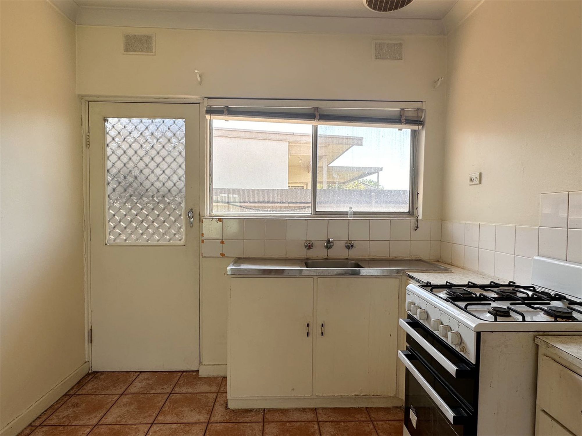 2 / 76 Harvey Street, Collinswood