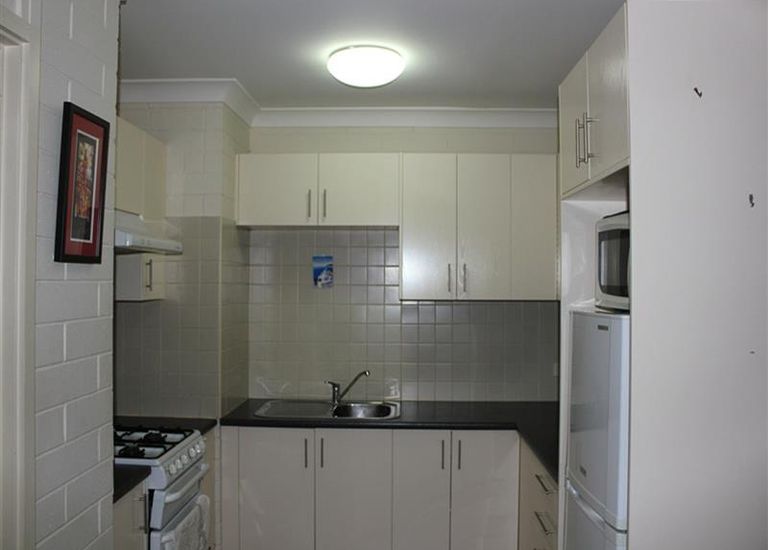 2 / 39 Stonehouse Avenue, Camden Park