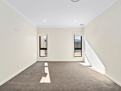 71 Lethbridge Road, Austral