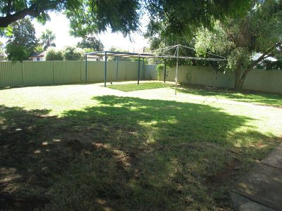 15 HOPEDALE AVE, Gunnedah