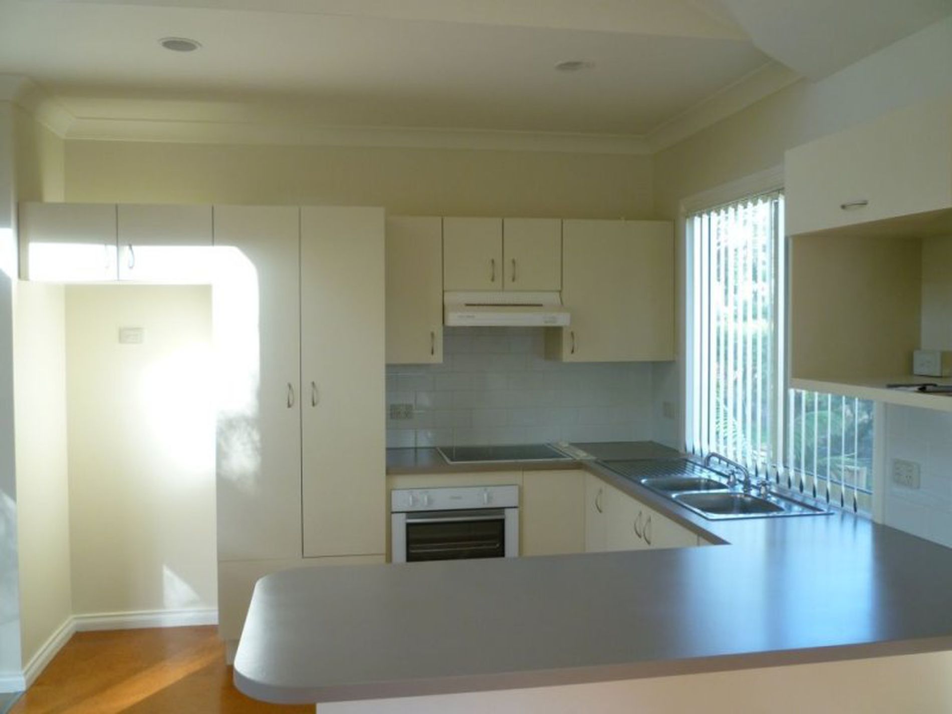 21 Ross Avenue, Narrawallee