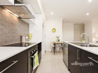 8 / 76 Waterloo Street, Joondanna