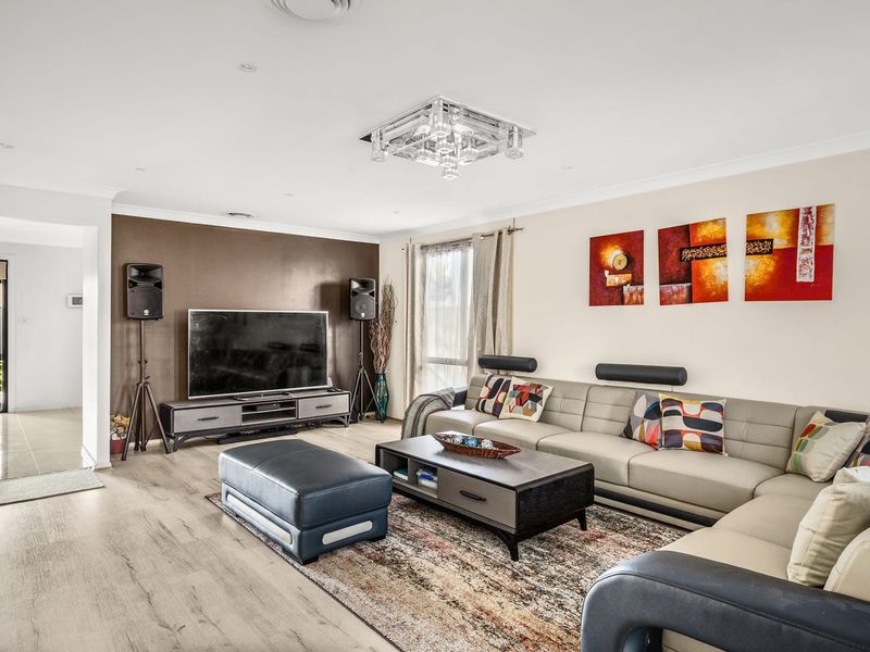 14 Laurina Way, Glenwood