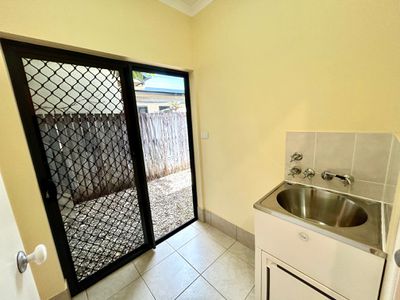 9 Roderick Street, Bentley Park