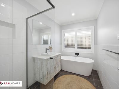 11 Moth Close, Cranebrook