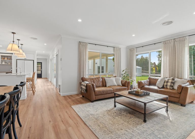 28B Burvilles Road, Portland