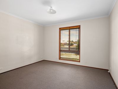 1 / 5 Hicks Road, Hannans