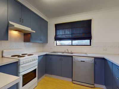 7 Barlow Court, Dubbo