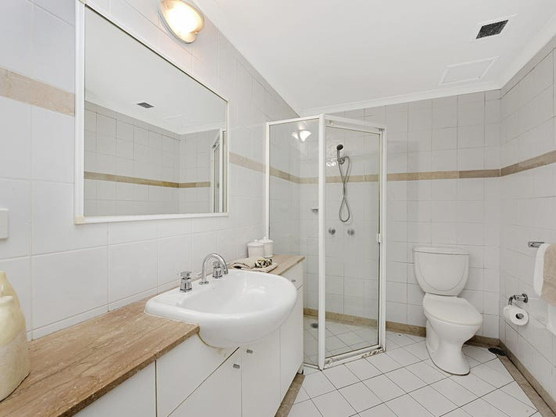 5 / 173-175 Cathedral Street, Woolloomooloo